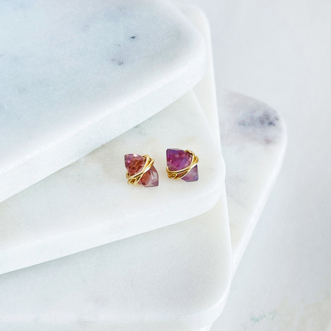 Amethyst stud