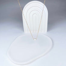 Load image into Gallery viewer, Dainty Freshwater Pearl Necklace
