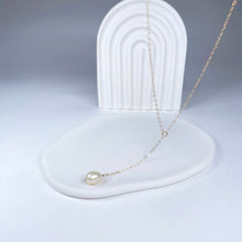 Load image into Gallery viewer, Dainty Pearl Drop Necklace
